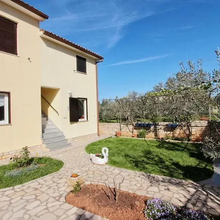 Apartman Valentina Fažana